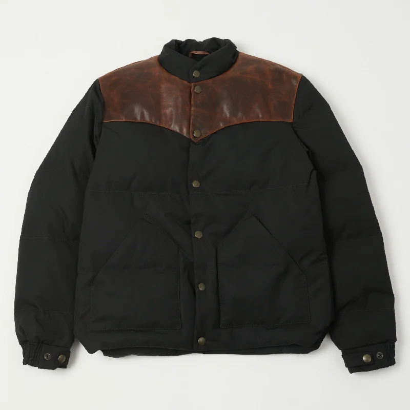 Men’s slim-fit puffer jacket-Shangri-La Heritage 'Bivacco' Western Down Jacket - Black