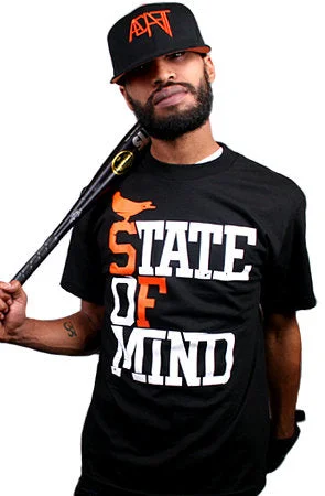 Men’s short-sleeve summer essential-State of Mind (Men's Black/Orange Tee)