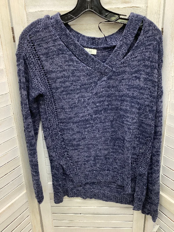 Men’s casual crew sweater-Sweater By Mudd  Size: M