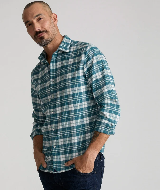 Men’s tailored white shirt-Wrinkle-Free Performance Flannel Ferney Shirt